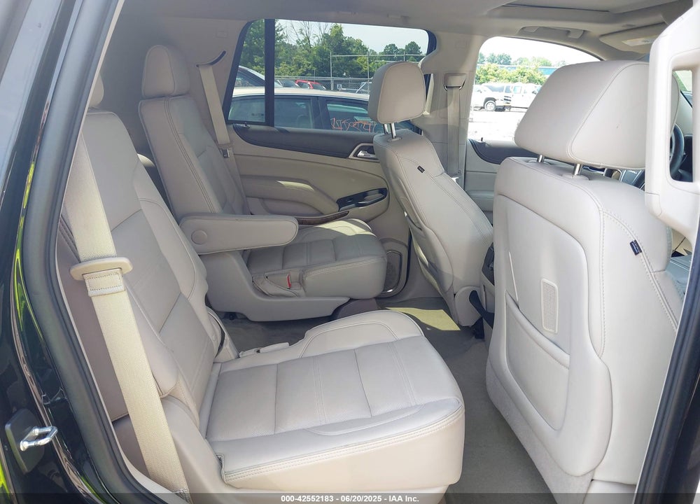 2016 GMC YUKON DENALI VIN: 1GKS2CKJ0GR333951
