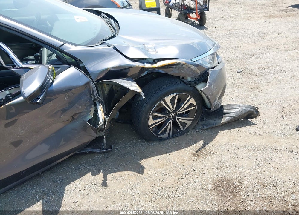 2018 HONDA CIVIC VIN: JHMFC1F73JX036333