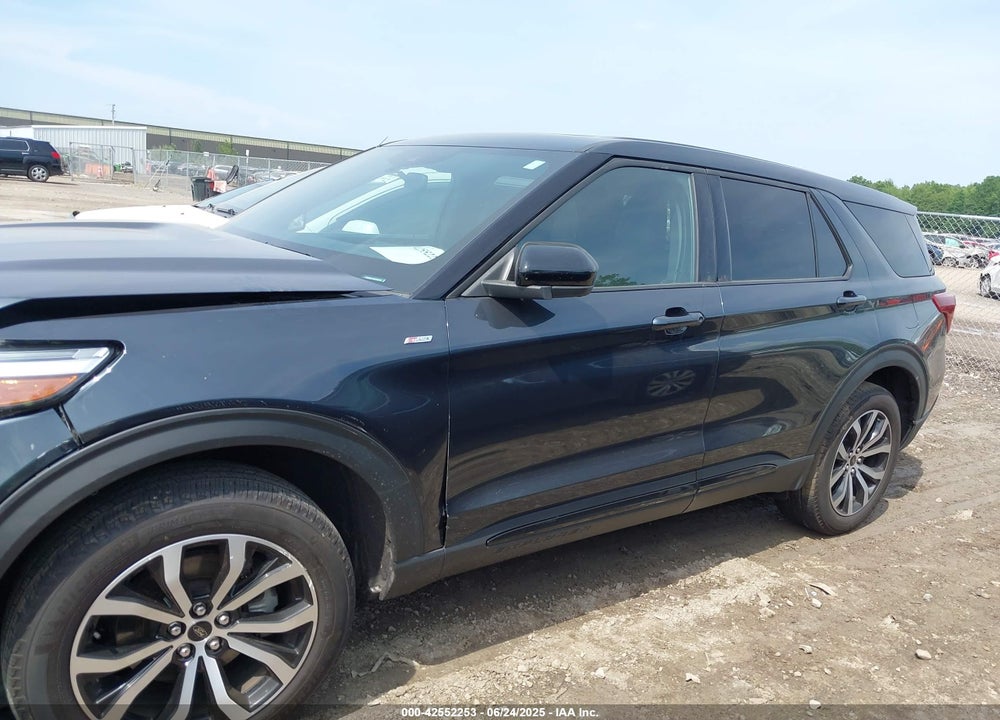 2022 FORD EXPLORER VIN: 1FMSK8KH0NGA98235