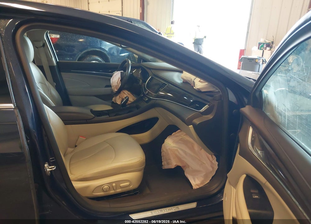 2017 BUICK LACROSSE VIN: 1G4ZP5SS3HU190570