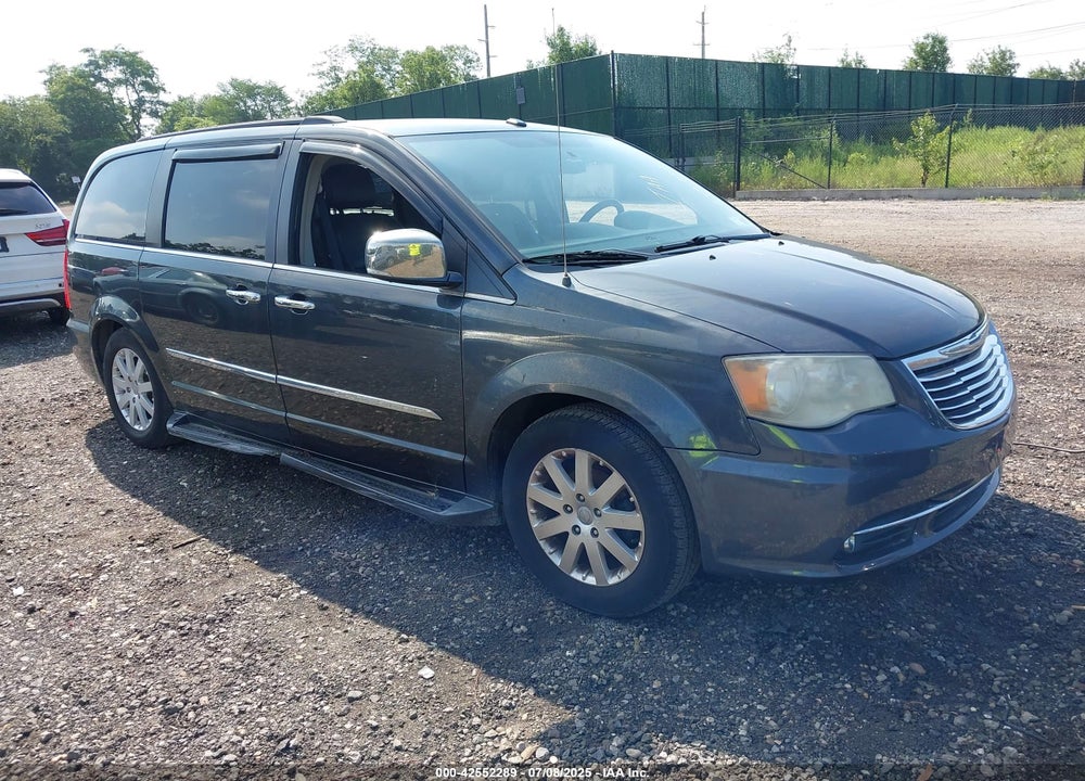 2011 CHRYSLER TOWN & COUNTRY TOURING-L VIN: 2A4RR8DG7BR780164