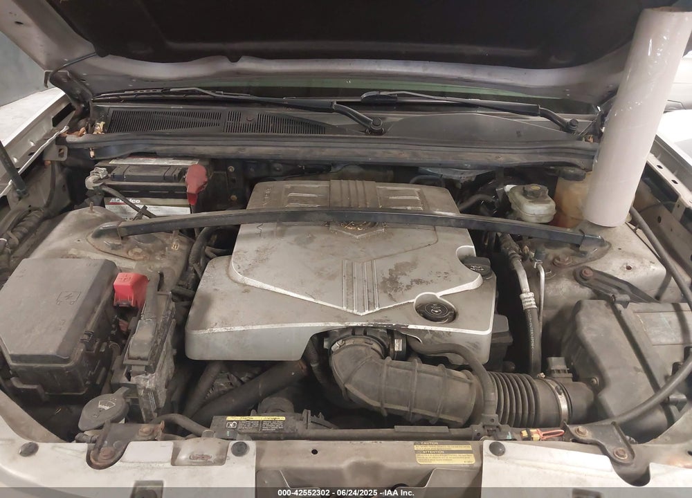2008 CADILLAC SRX VIN: 1GYEE437780136042