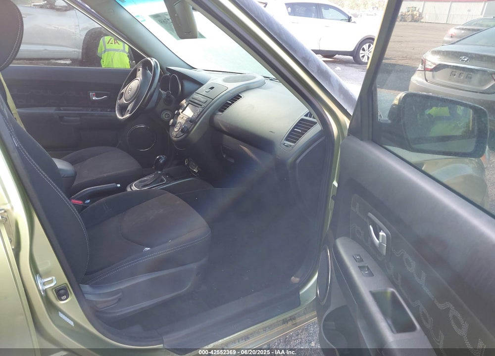 2013 KIA SOUL VIN: KNDJT2A63D7573868