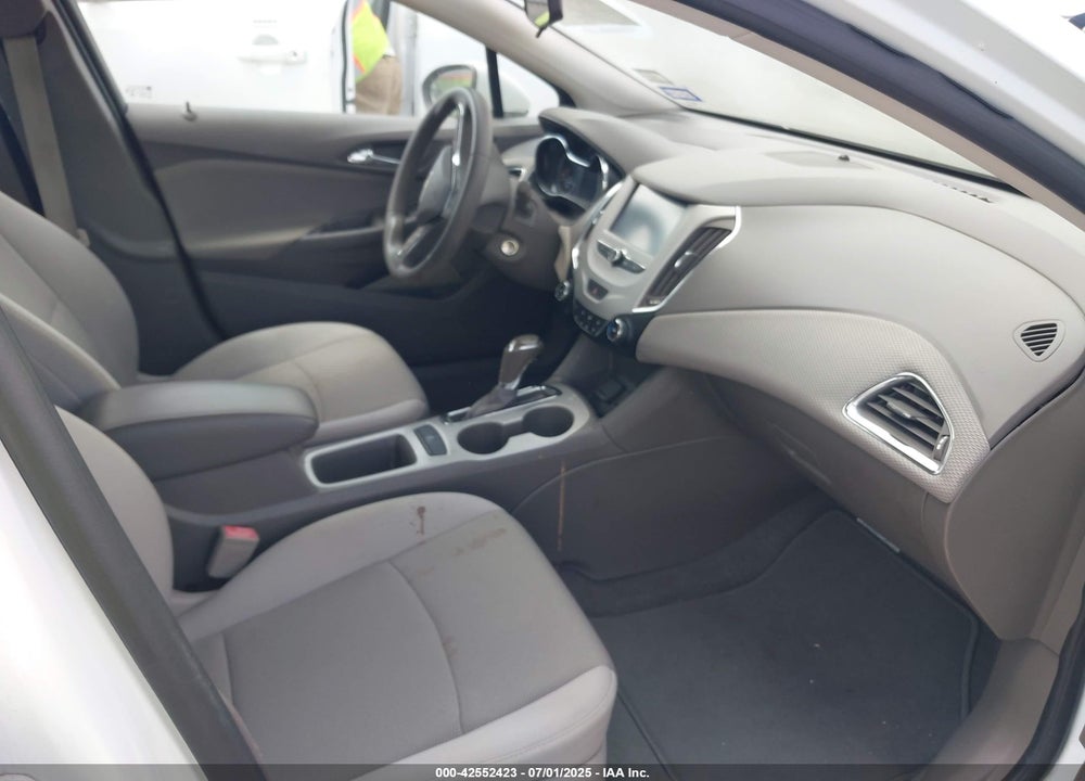 2017 CHEVROLET CRUZE VIN: 1G1BC5SM5H7227497