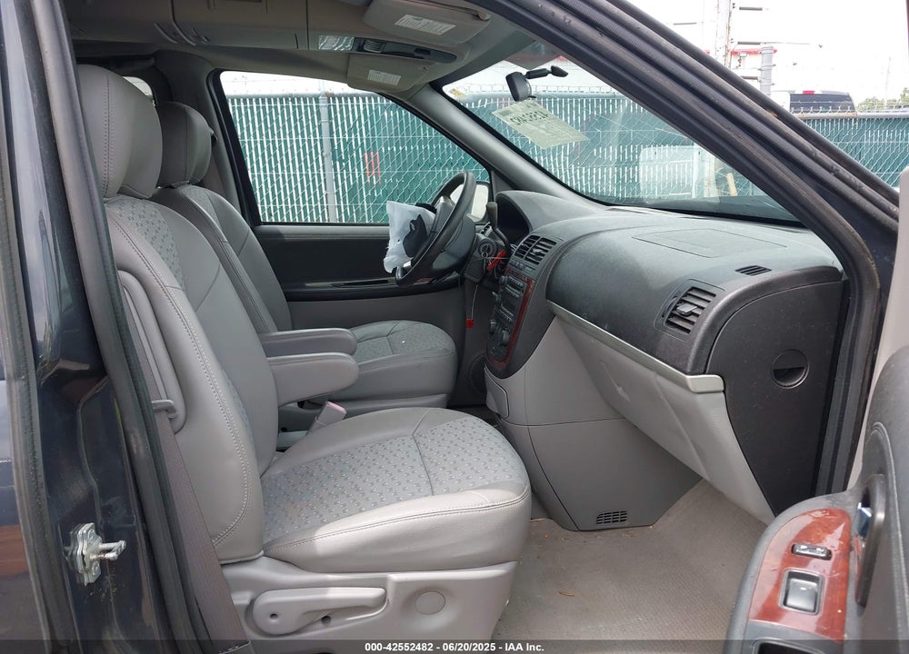2008 CHEVROLET UPLANDER LT VIN: 1GNDV33118D173885