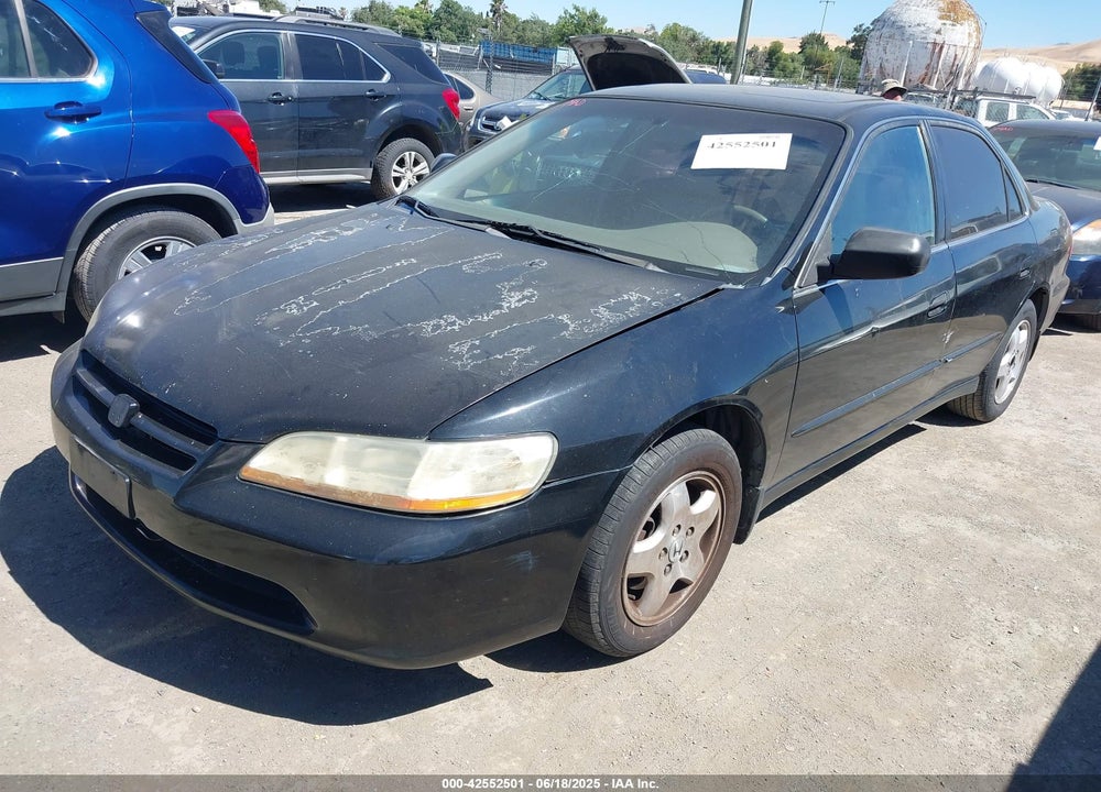 1999 HONDA ACCORD EX V6 VIN: 1HGCG165XXA055076
