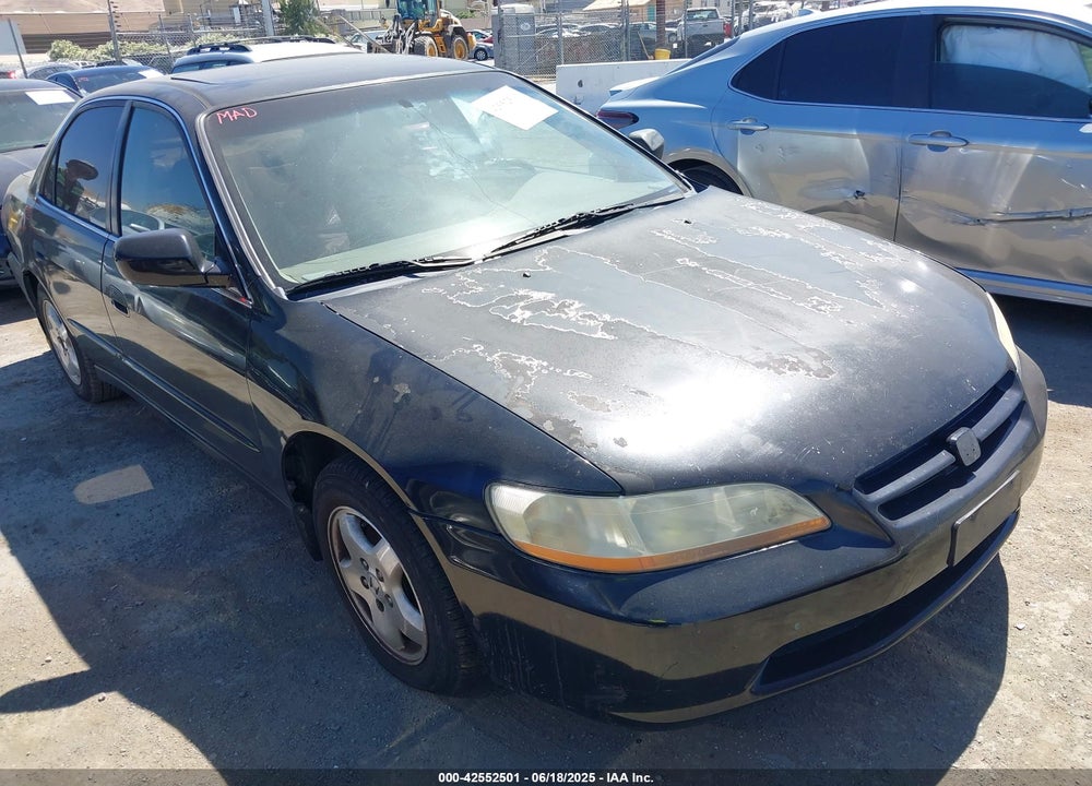 1999 HONDA ACCORD EX V6 VIN: 1HGCG165XXA055076