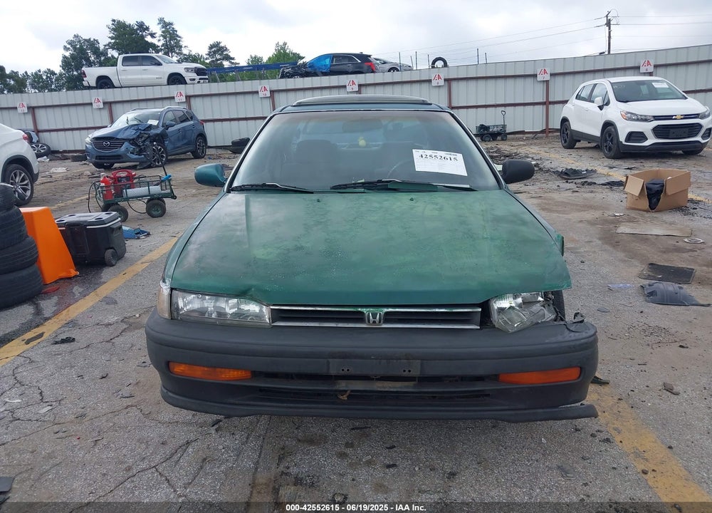 1992 HONDA ACCORD EX VIN: 1HGCB7578NA217868