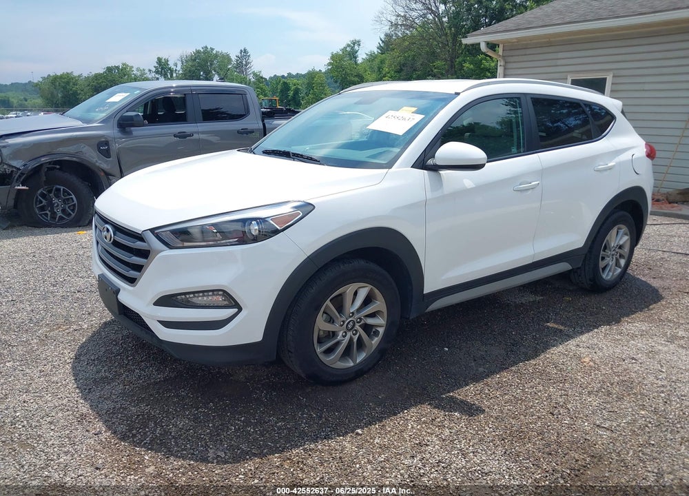 2018 HYUNDAI TUCSON VIN: KM8J33A48JU722983