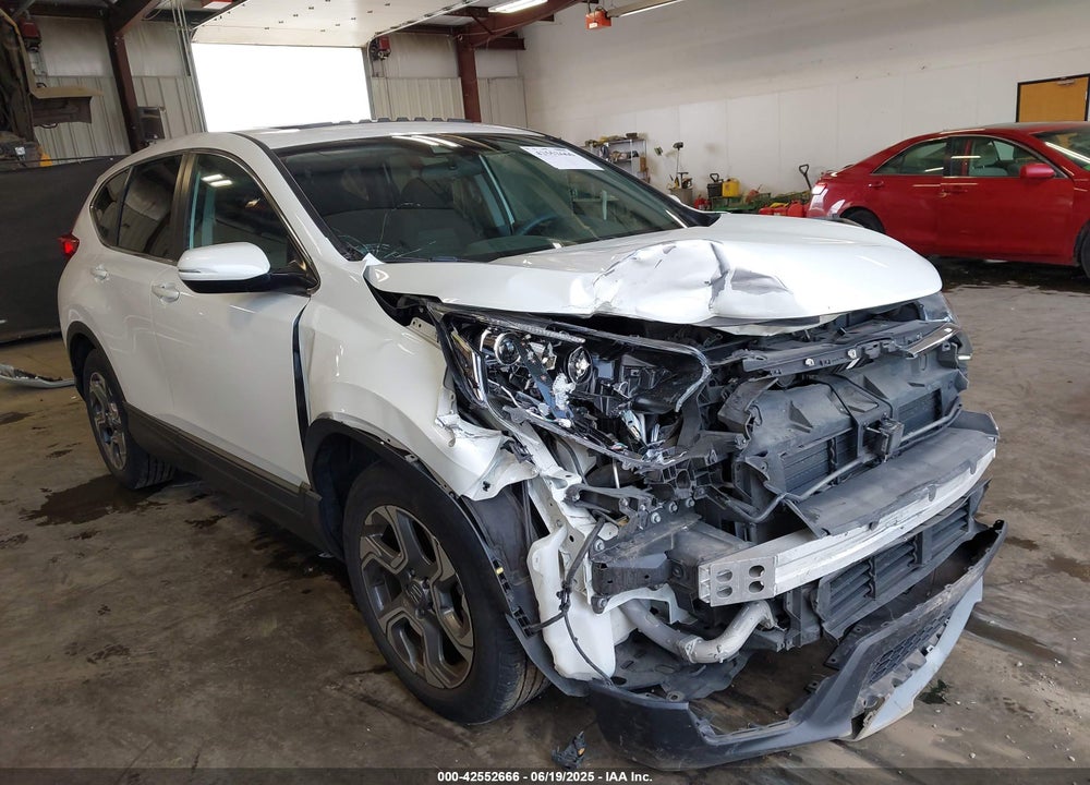 2018 HONDA CR-V EX VIN: 2HKRW2H56JH652319