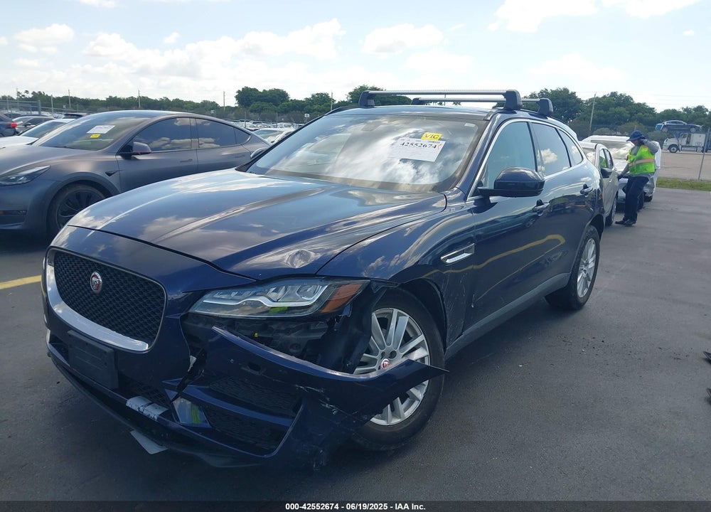2017 JAGUAR F-PACE VIN: SADCK2BV8HA496834