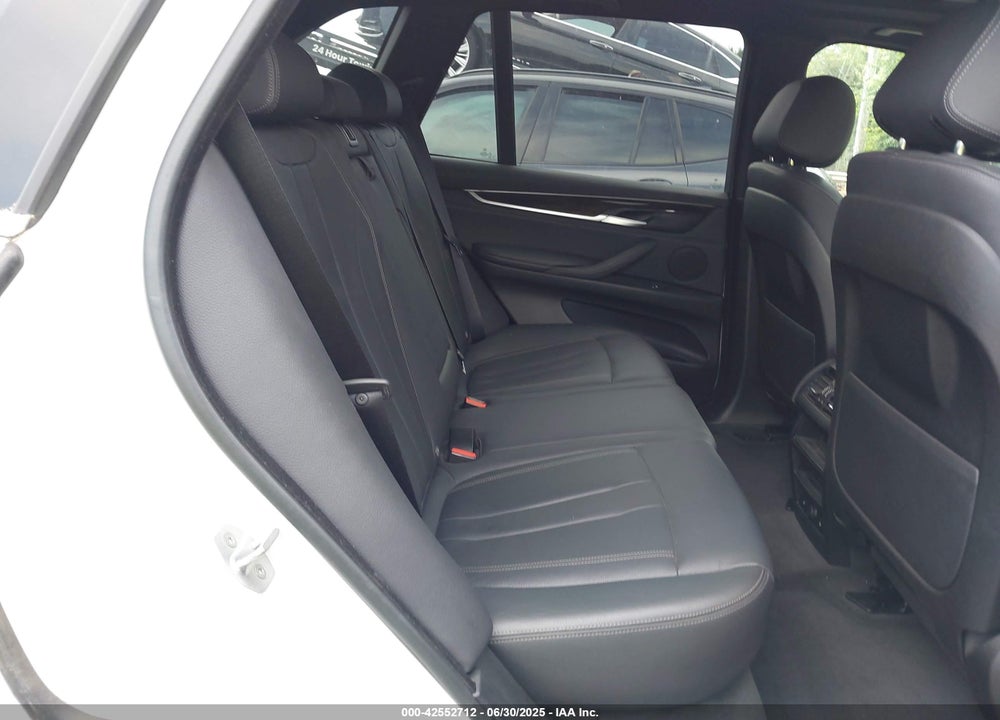 2017 BMW X5 VIN: 5UXKR0C39H0V82338