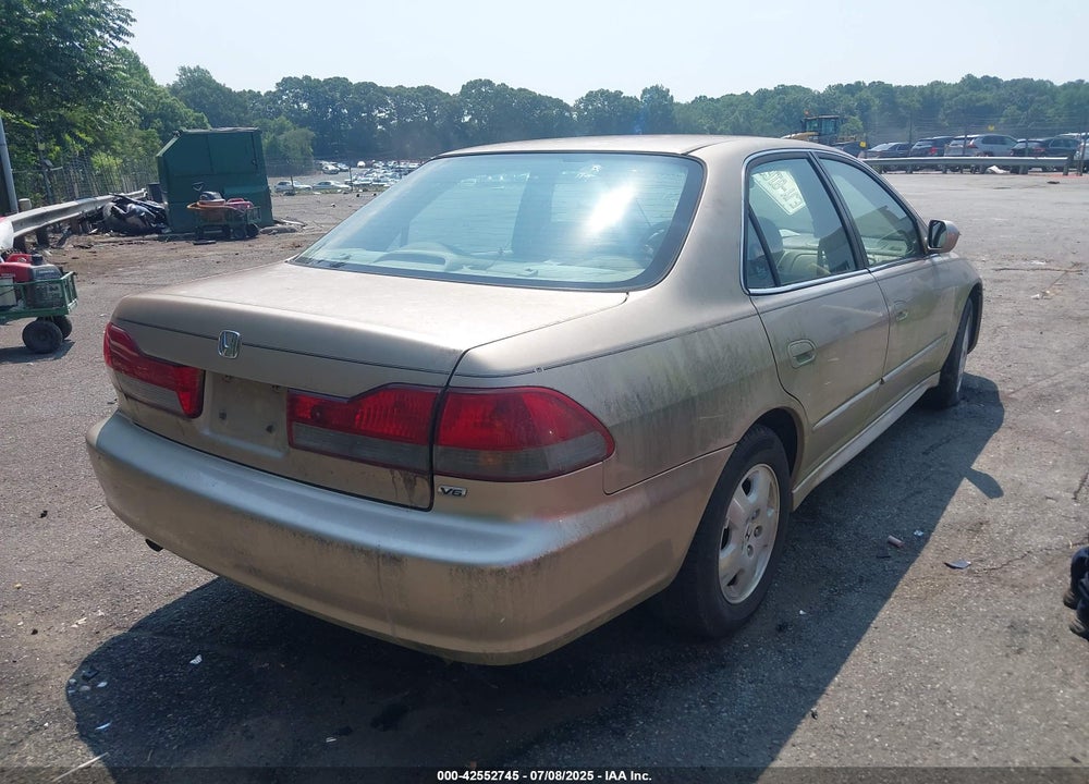 2002 HONDA ACCORD 3.0 EX VIN: 1HGCG16542A020915