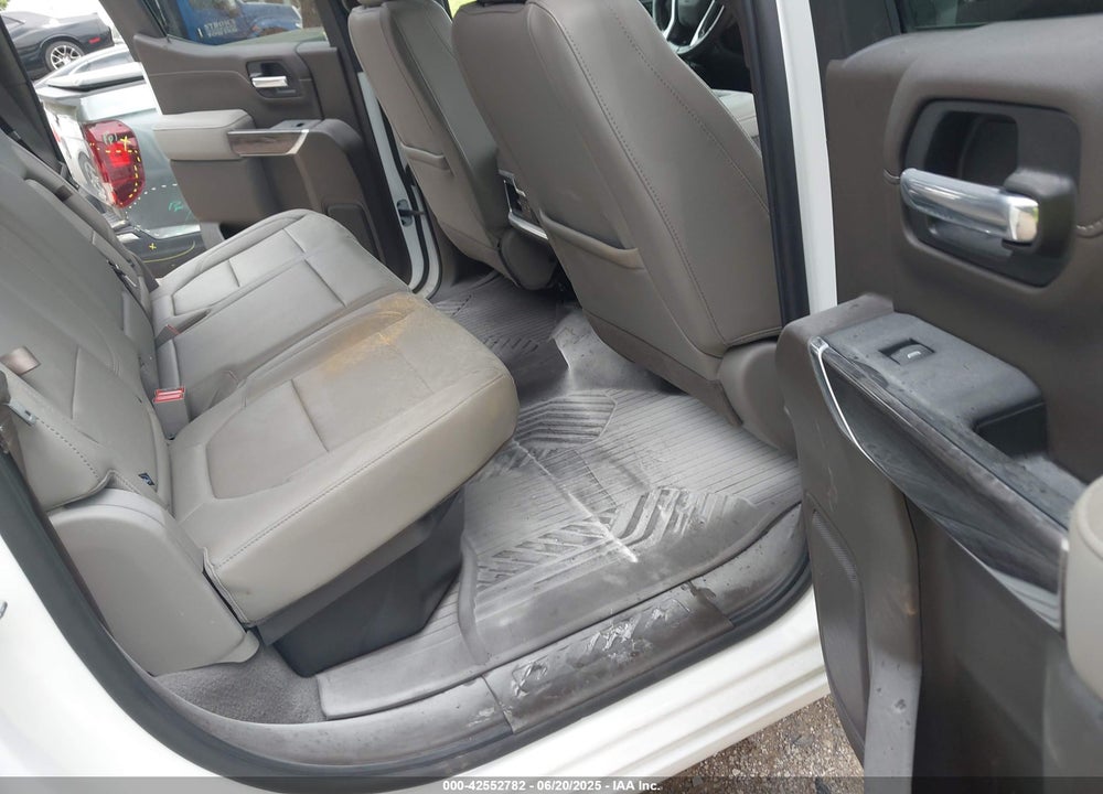 2020 CHEVROLET SILVERADO 1500 VIN: 1GCUYGET1LZ301057