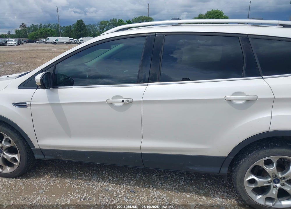 2016 FORD ESCAPE VIN: 1FMCU9J90GUC76504