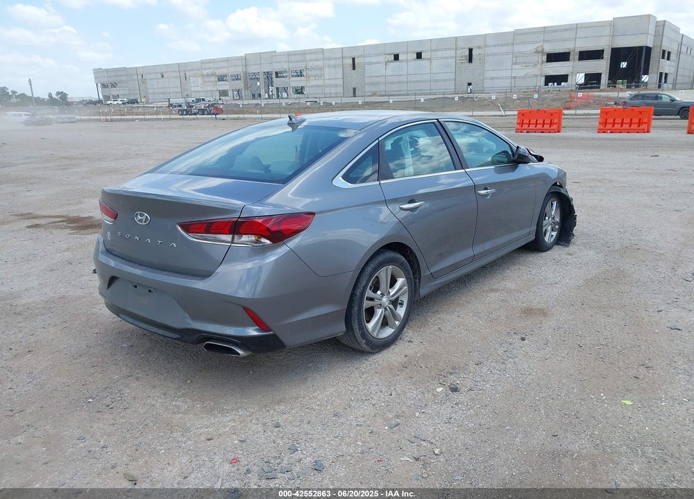 2019 HYUNDAI SONATA VIN: 5NPE34AF3KH759402