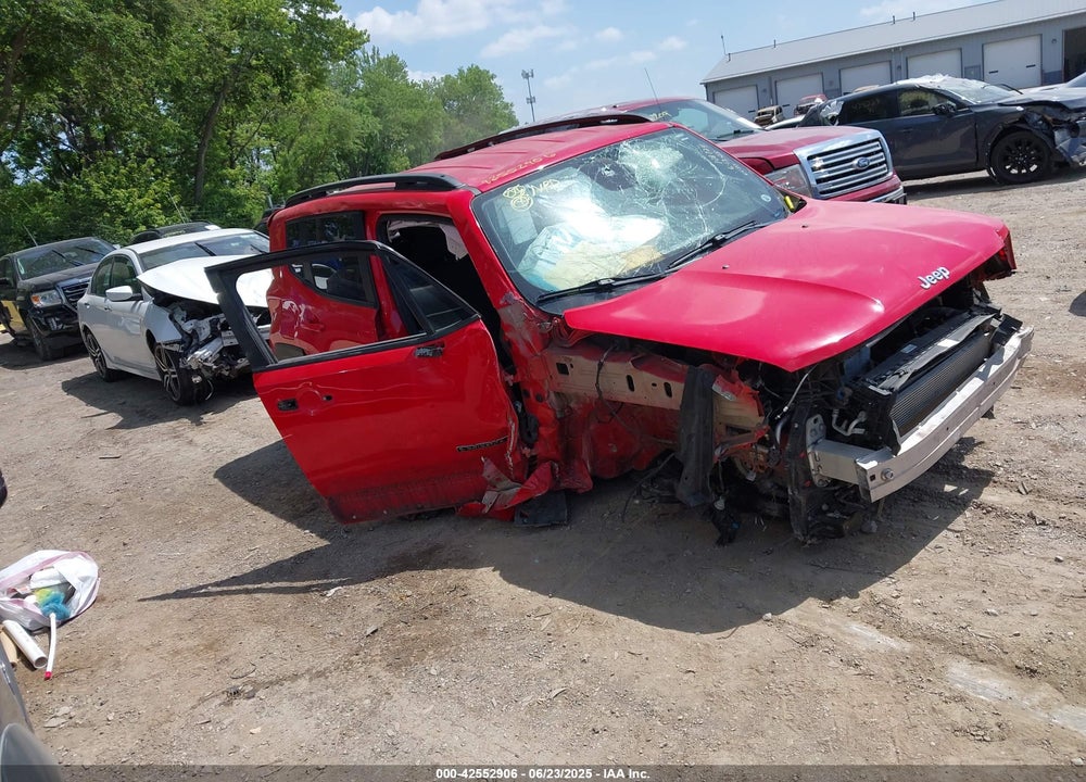 2018 JEEP RENEGADE LATITUDE FWD VIN: ZACCJABB5JPH73931