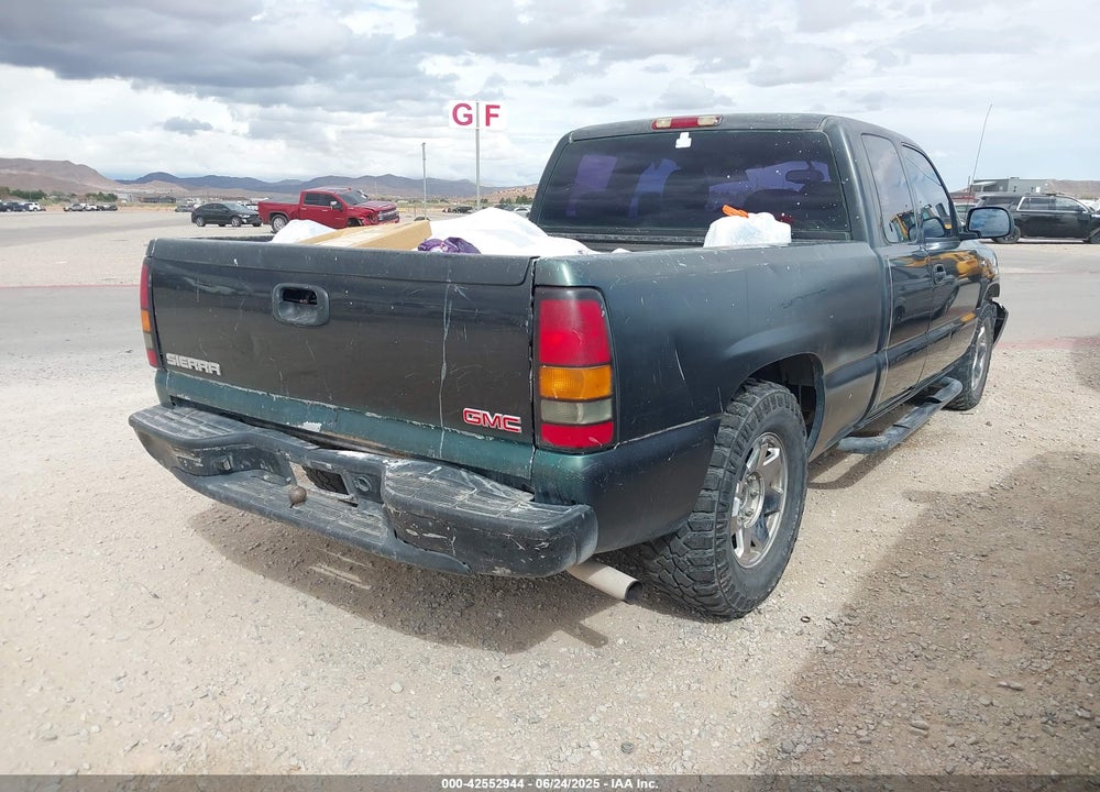 2004 GMC SIERRA 1500 VIN: 1GTEC19X84Z352831