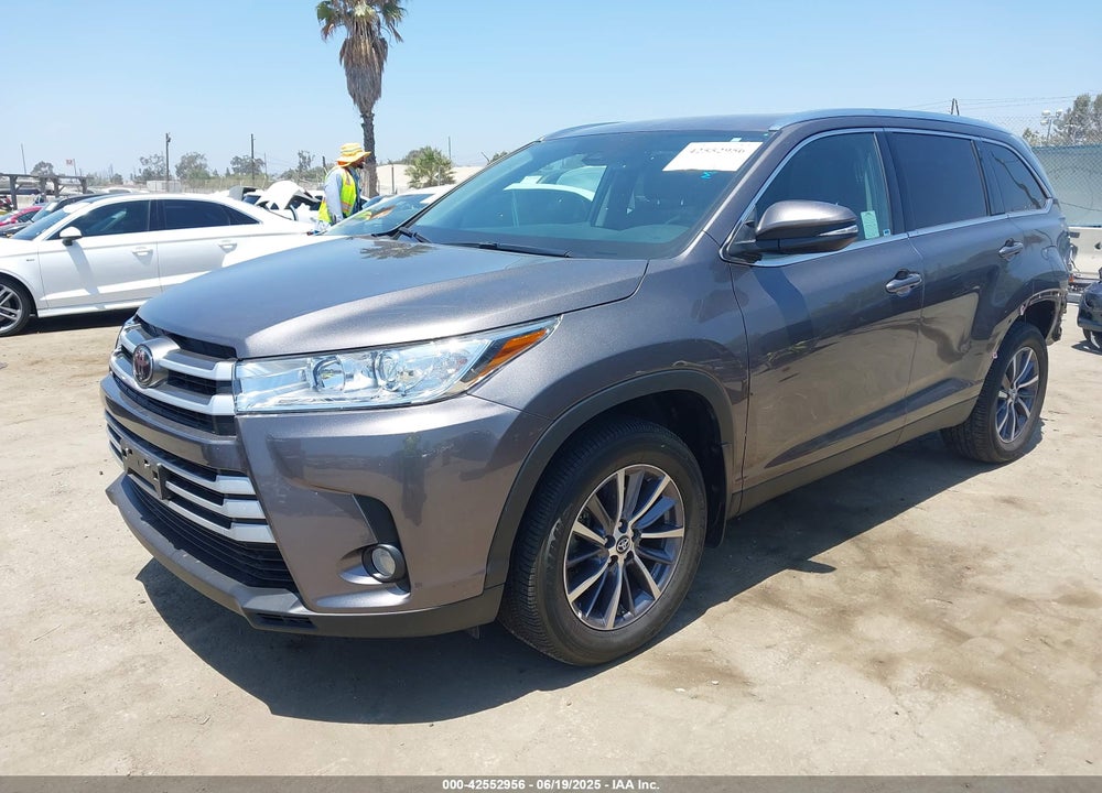 2019 TOYOTA HIGHLANDER VIN: 5TDJZRFHXKS712771