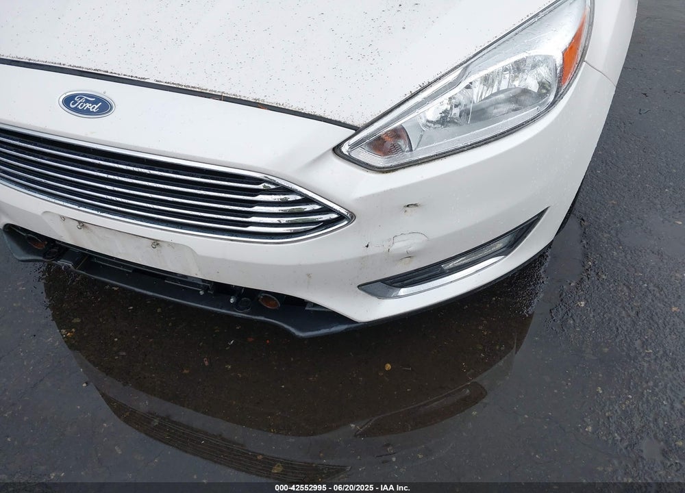 2015 FORD FOCUS VIN: 1FADP3N28FL262273