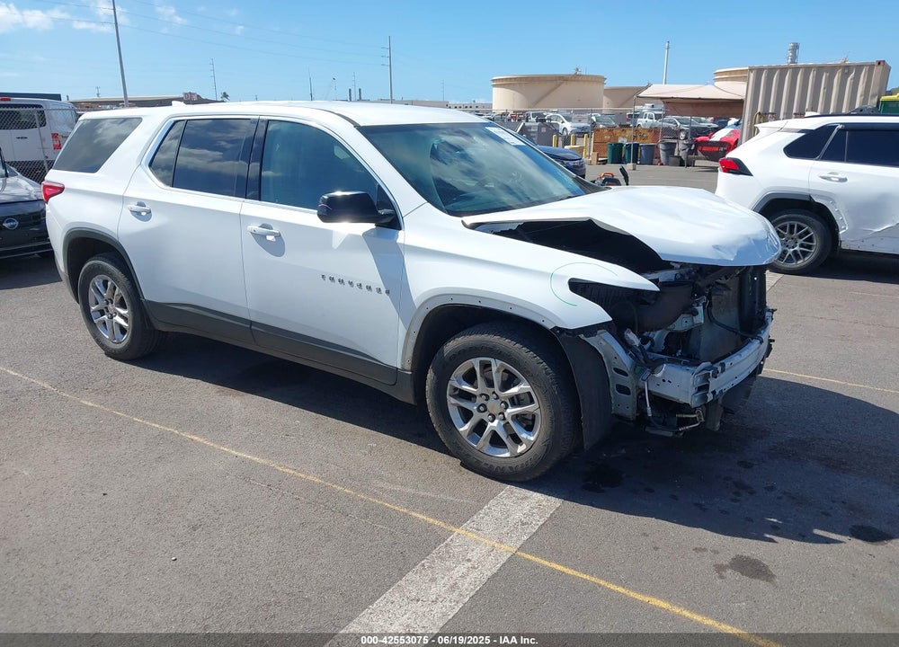 2020 CHEVROLET TRAVERSE FWD LS VIN: 1GNERFKW0LJ120399