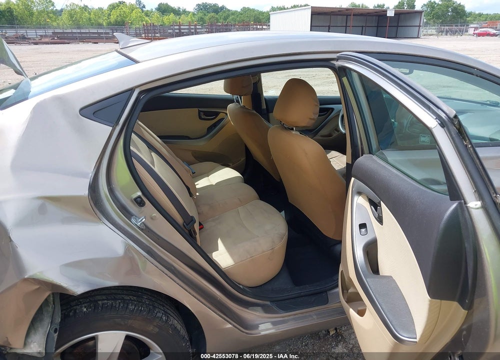 2013 HYUNDAI ELANTRA VIN: 5NPDH4AE1DH287112