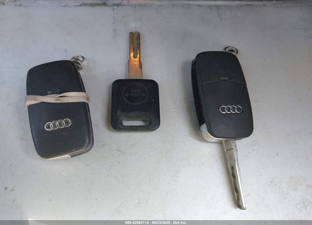 2000 AUDI A4 1.8 T VIN: WAUDC68D4YA074222