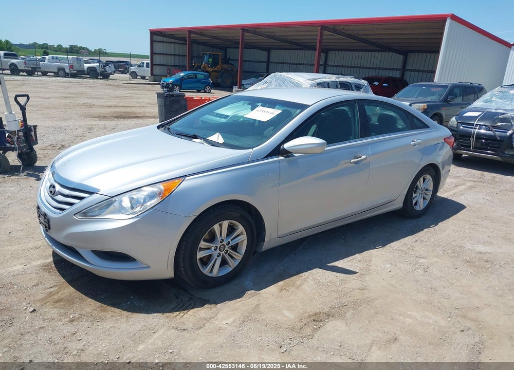 2013 HYUNDAI SONATA GLS VIN: 5NPEB4AC5DH773006
