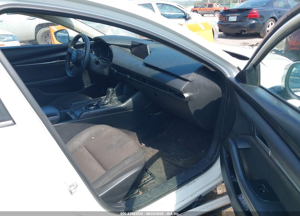 2021 MAZDA MAZDA3 VIN: JM1BPAAL6M1331801