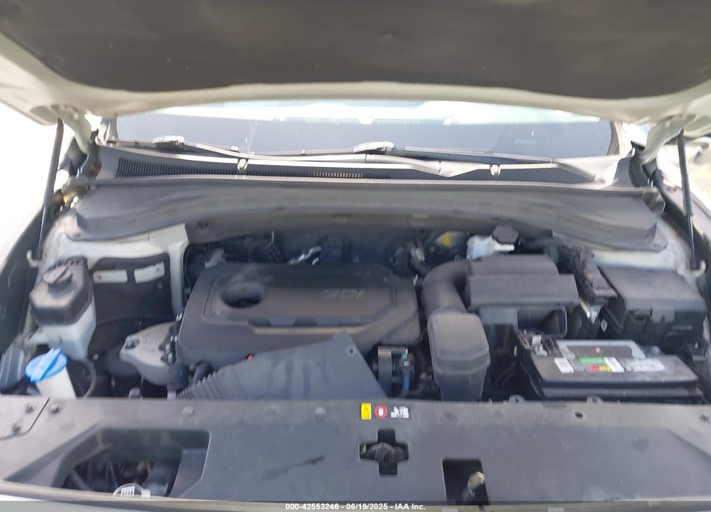 2020 HYUNDAI SANTA FE VIN: 5NMS23AD0LH257573
