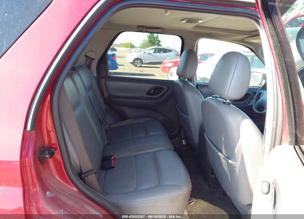 2006 FORD ESCAPE VIN: 1FMYU03156KB19294