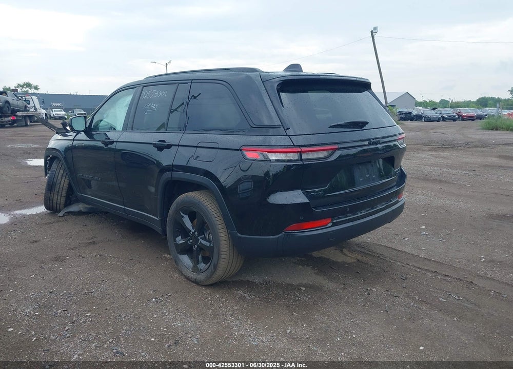 2024 JEEP GRAND CHEROKEE VIN: 1C4RJHBG5RC202647
