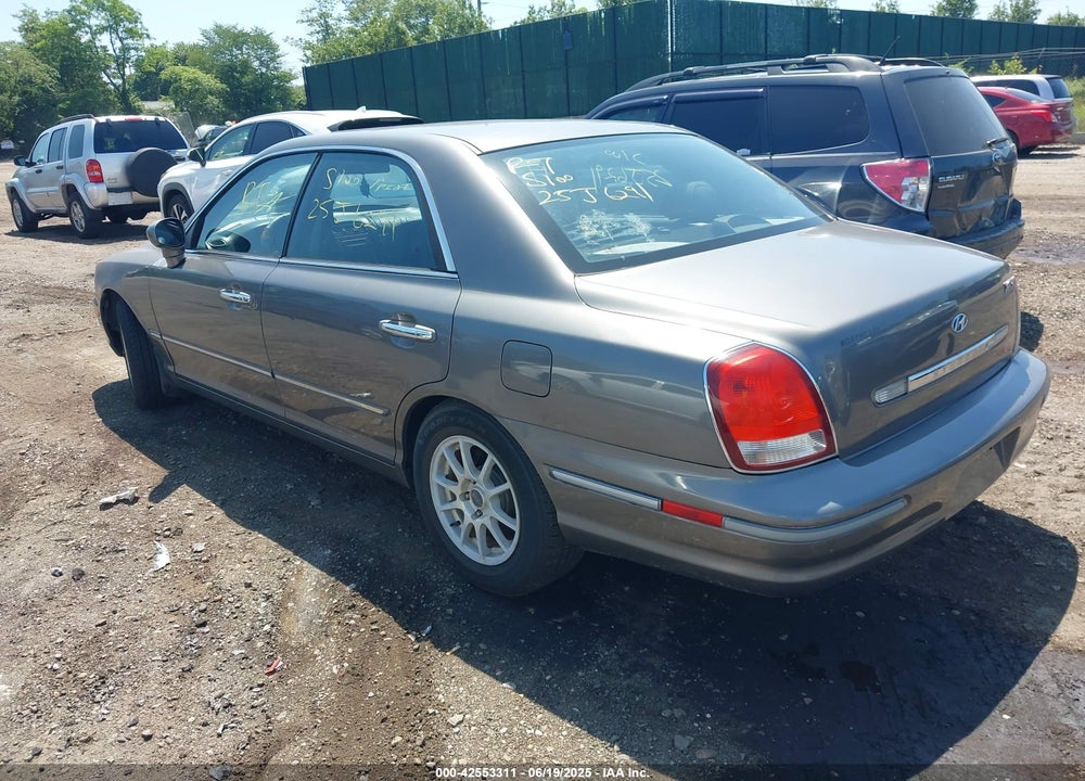 2001 HYUNDAI XG300 VIN: KMHFU45D21A096111