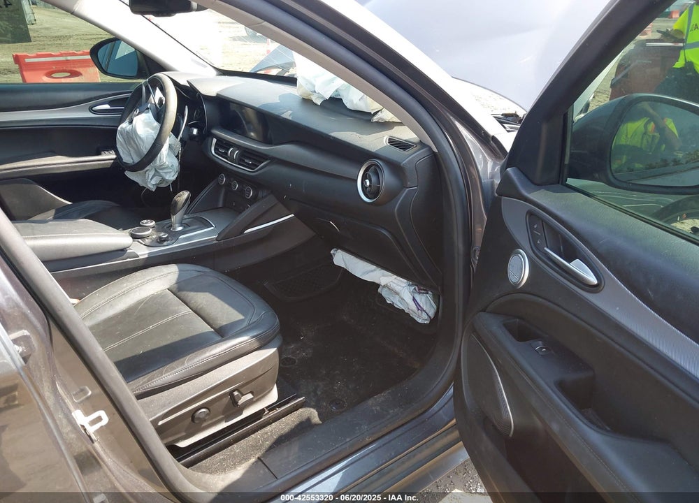 2018 ALFA ROMEO STELVIO VIN: ZASFAKPNXJ7B73738