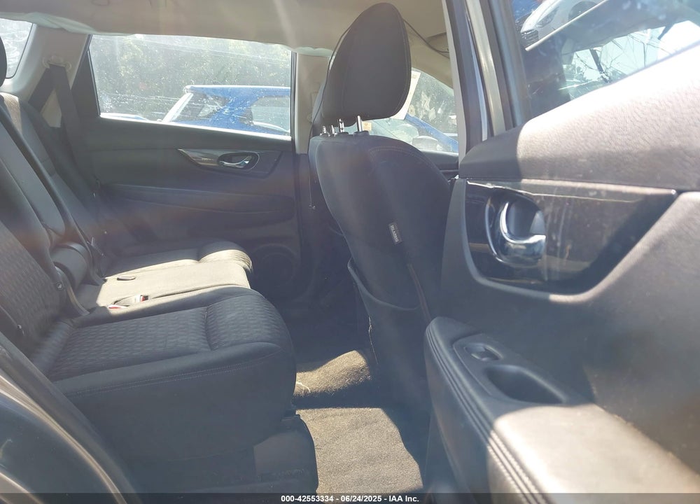 2017 NISSAN ROGUE VIN: JN8AT2MV8HW262505