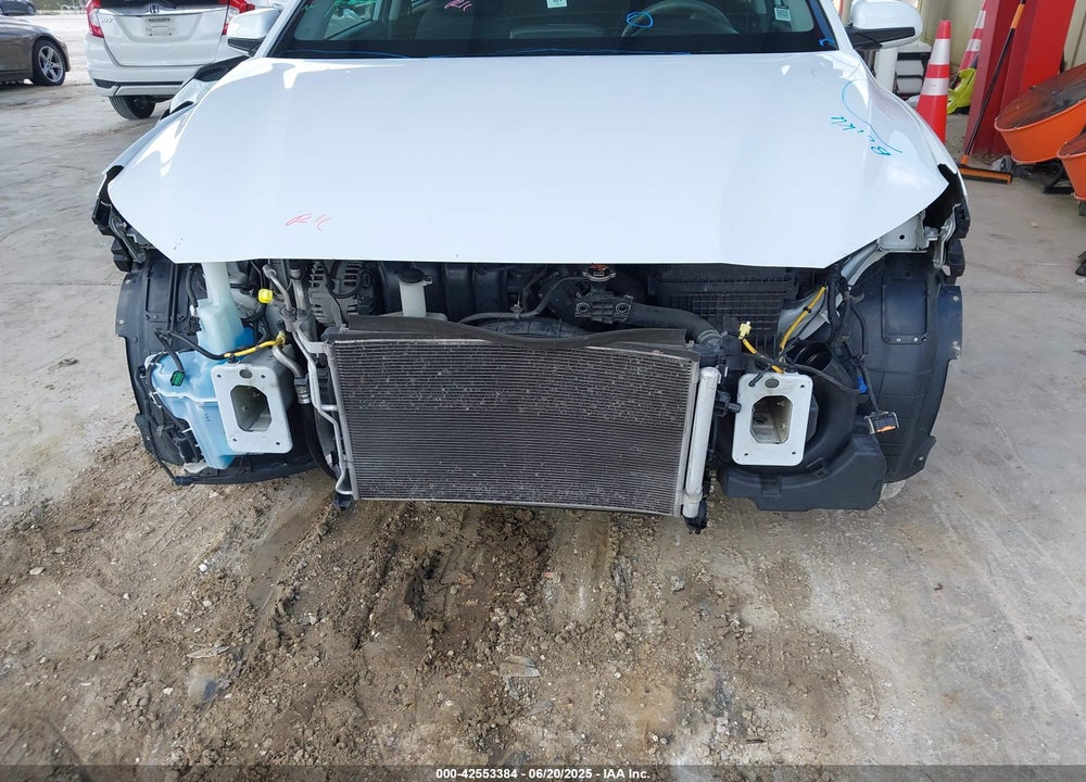 2020 HYUNDAI KONA VIN: KM8K1CAAXLU444431