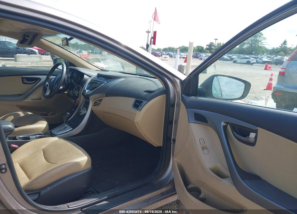 2011 HYUNDAI ELANTRA VIN: 5NPDH4AE4BH001279