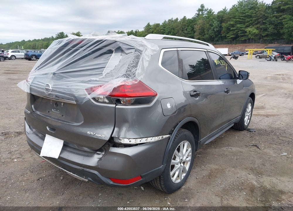 2018 NISSAN ROGUE VIN: 5N1AT2MV4JC704176