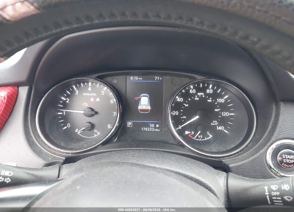 2018 NISSAN ROGUE VIN: 5N1AT2MV4JC704176