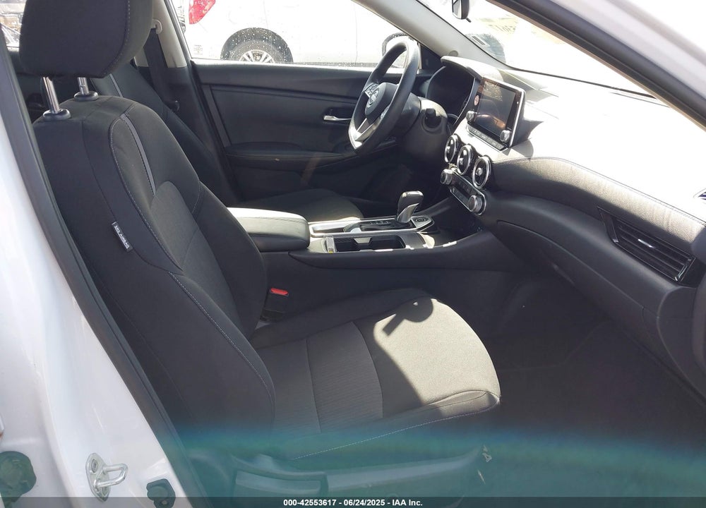 2024 NISSAN SENTRA SV XTRONIC CVT VIN: 3N1AB8CV1RY302066