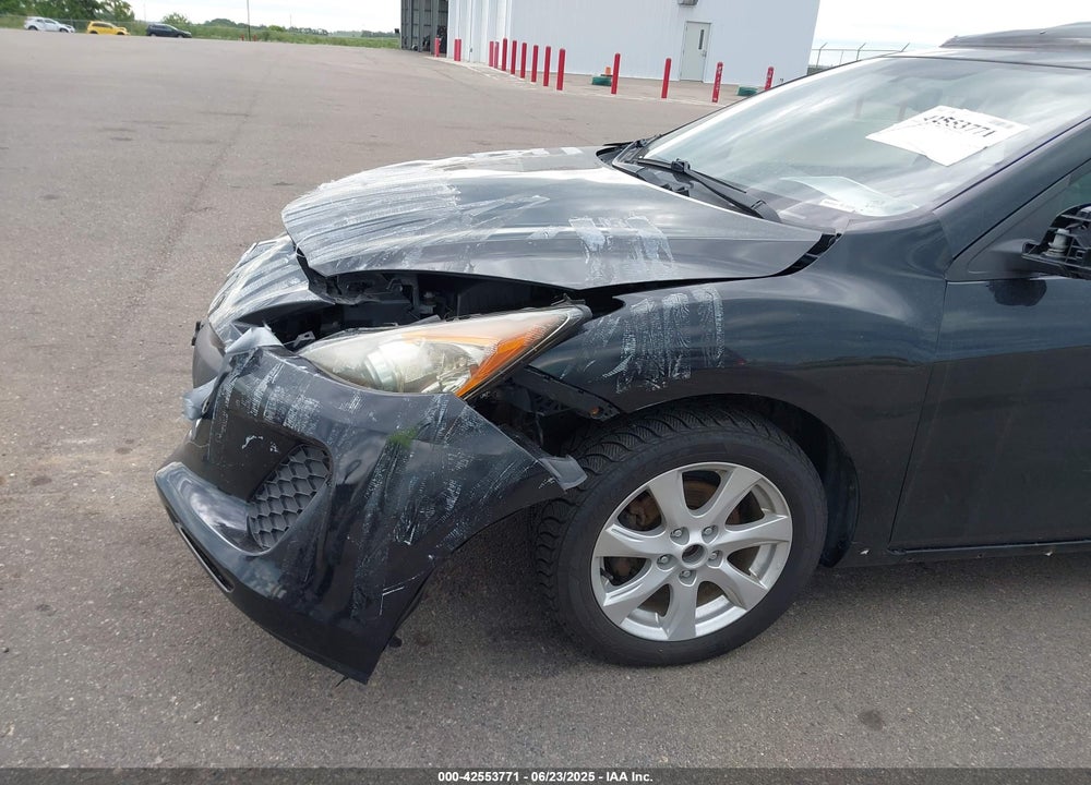 2012 MAZDA 3 VIN: JM1BL1M72C1608548