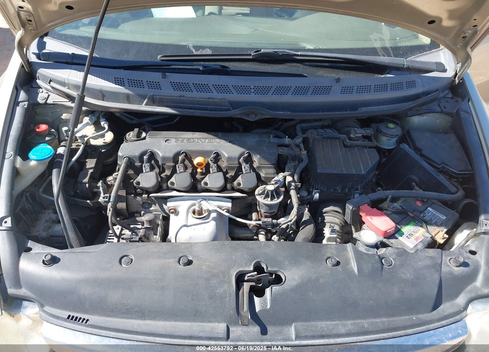 2008 HONDA CIVIC VIN: 1HGFA16558L084747