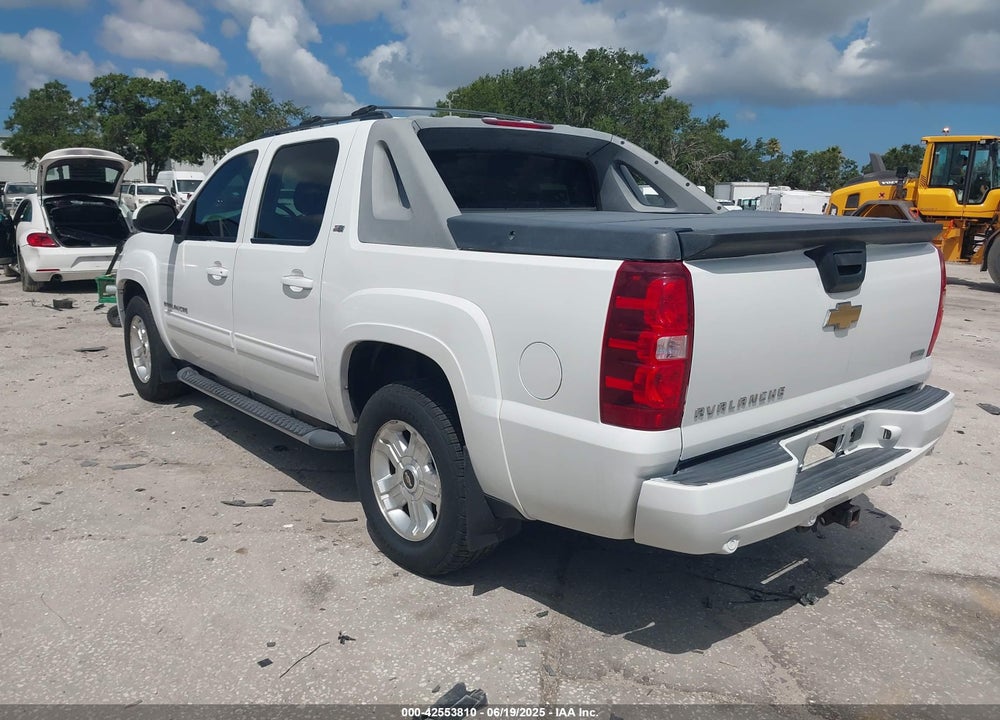 2011 CHEVROLET AVALANCHE 1500 VIN: 3GNTKFE30BG354829