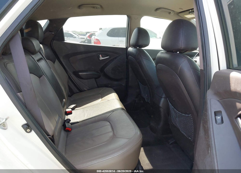 2012 HYUNDAI TUCSON VIN: KM8JU3AC7CU535614