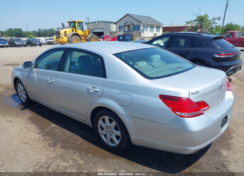 2005 TOYOTA AVALON XL VIN: 4T1BK36B15U009167