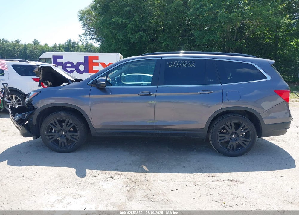 2021 HONDA PILOT VIN: 5FNYF6H23MB067578