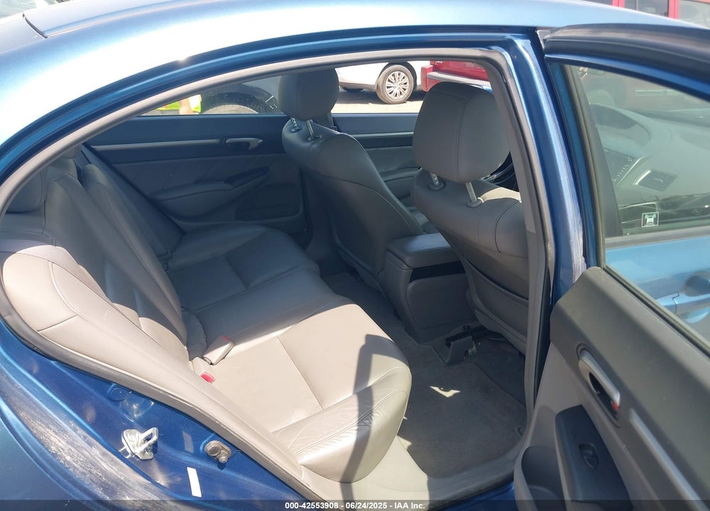 2010 HONDA CIVIC VIN: 2HGFA1F95AH525895
