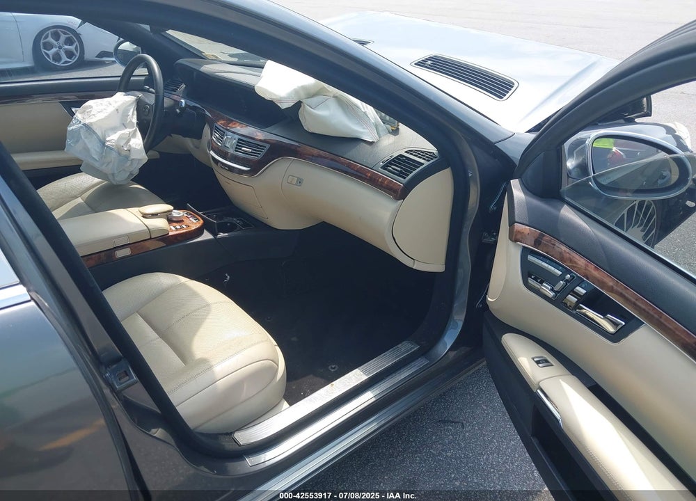 2007 MERCEDES-BENZ S CLASS VIN: WDDNG86X37A124844