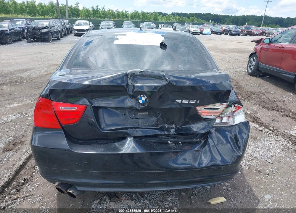 2011 BMW 3 SERIES VIN: WBAPK7C52BA973481