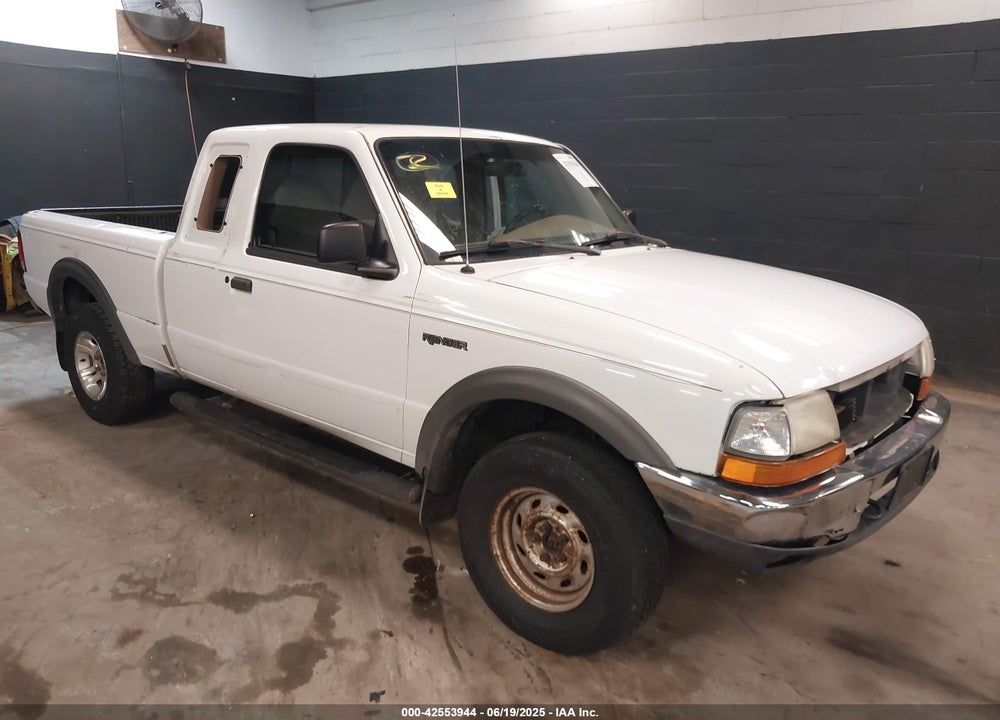 2000 FORD RANGER XLT VIN: 1FTZR15X3YTA63788